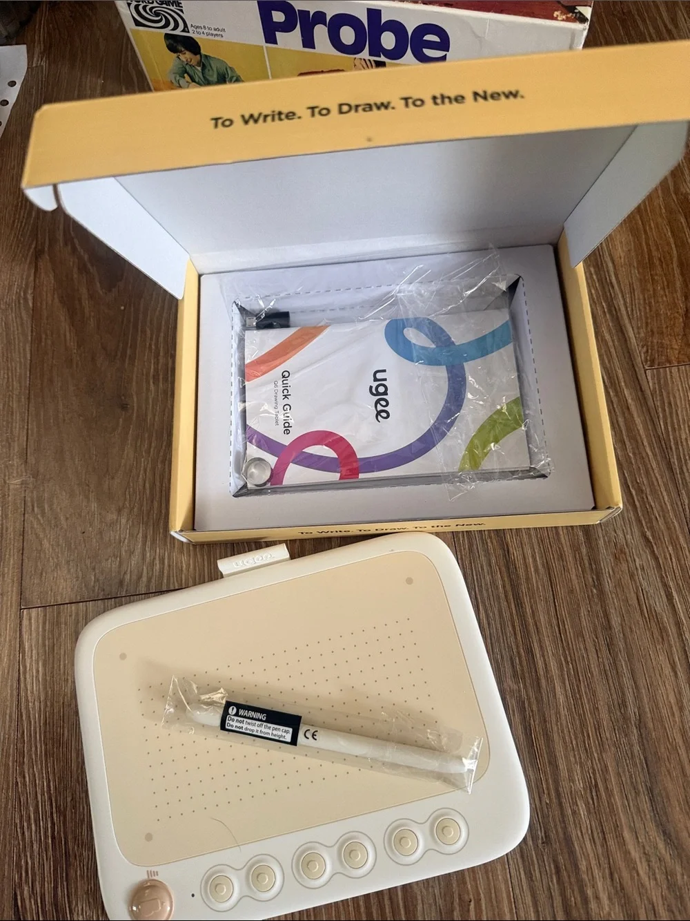 Q6 White Drawing Tablet with Stylus - Portable Digital Sketchpad